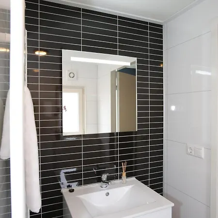 Deluxe 6 Pers., Geen Tv, 3 Slaapkamers Casa de Férias Nunspeet